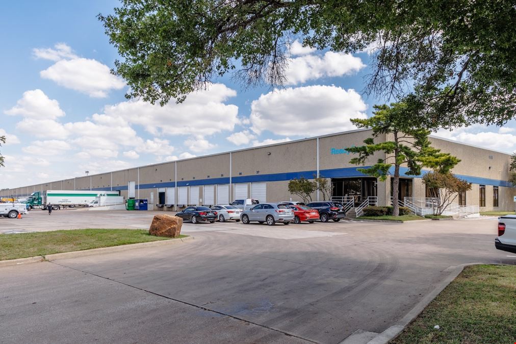 ReadySpaces Farmers Branch