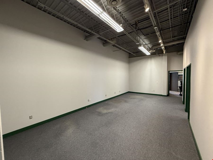 1001 Thomas Spratt Place