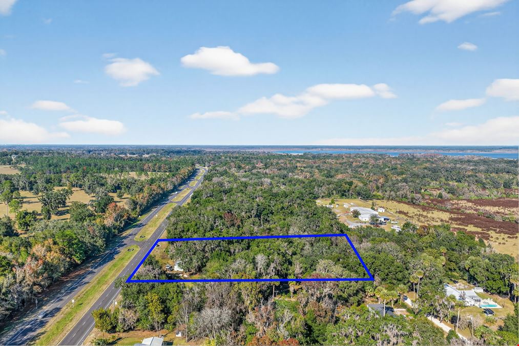 21121 US-441 N