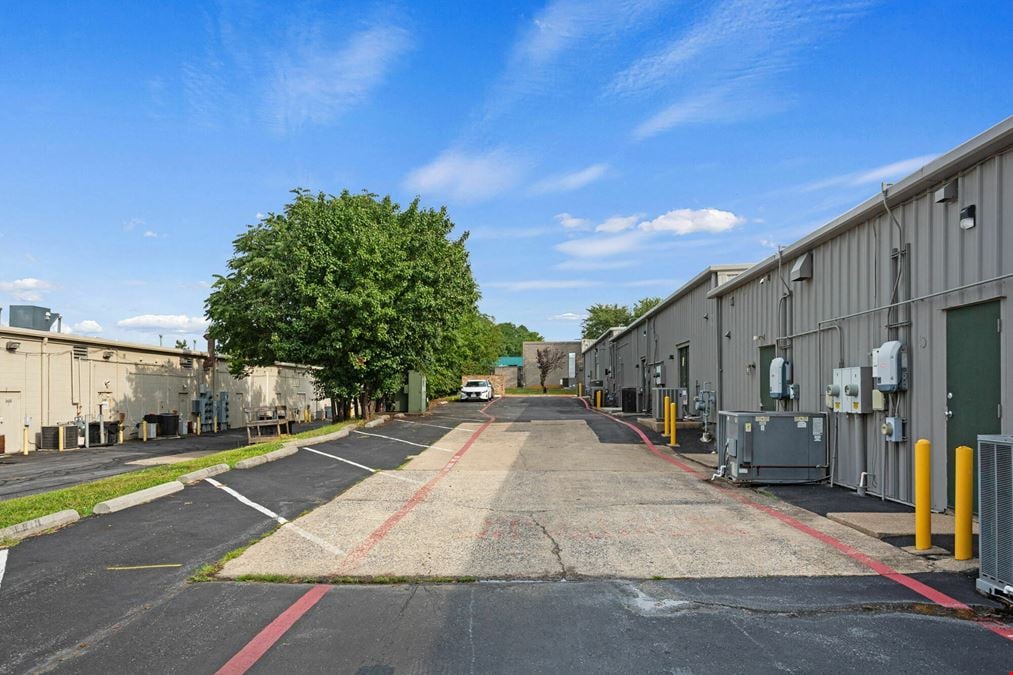 FOR LEASE – Prime Office / Retail Space | ±1,500 SF | High-Visibility Location