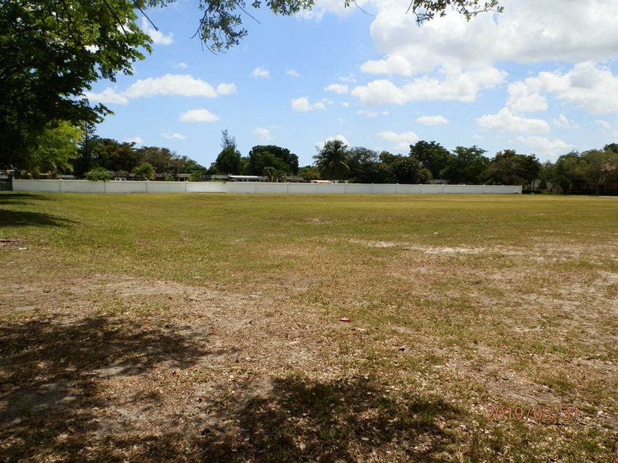 TAMARAC OFFICE/RETAIL SITE