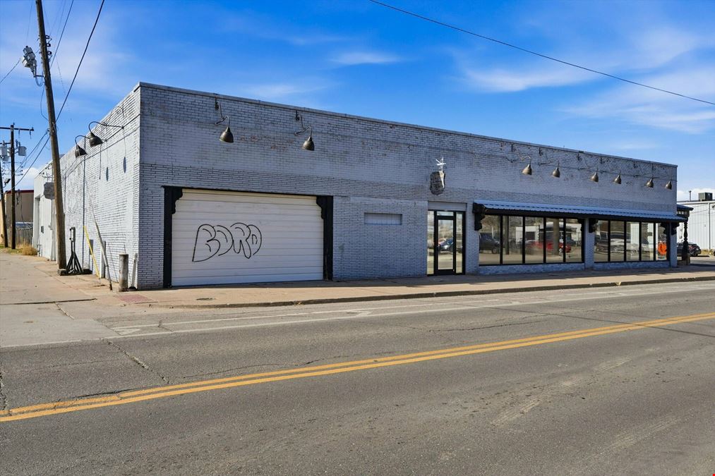 215 N Western Ave