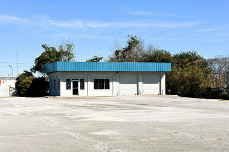 Preview of Retail space for Sale at 141 Mendel Pkwy