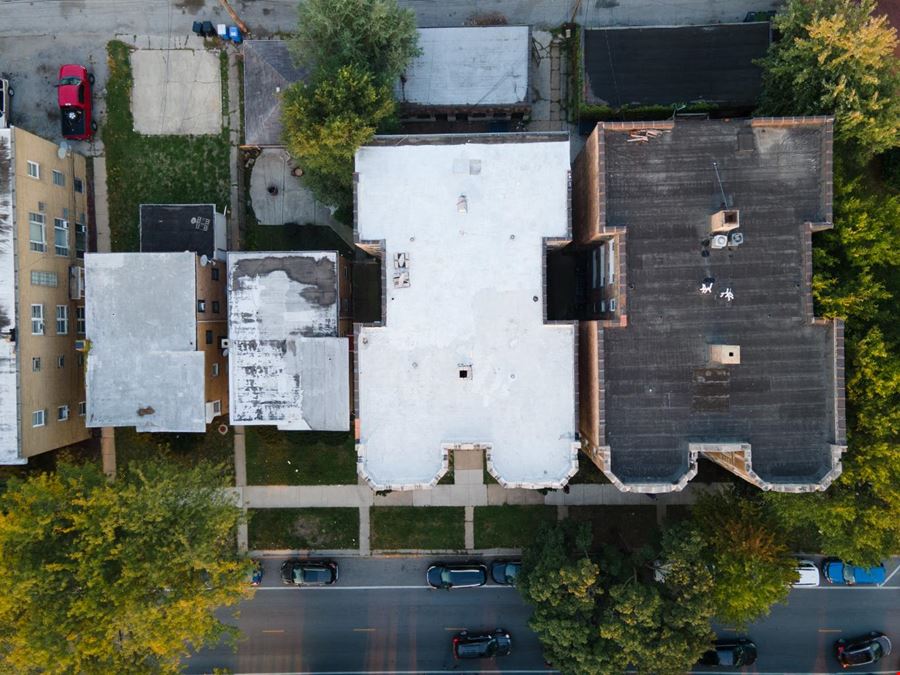 6 Unit Multifamily Property Located in Chicago, IL