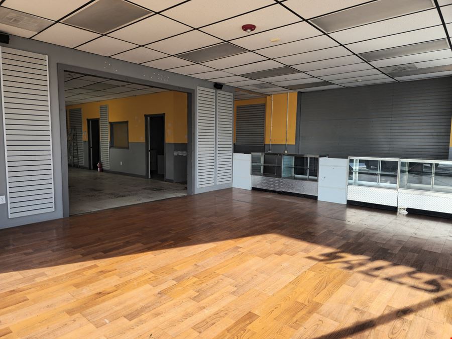 72 Jayne Blvd Freestanding Retail