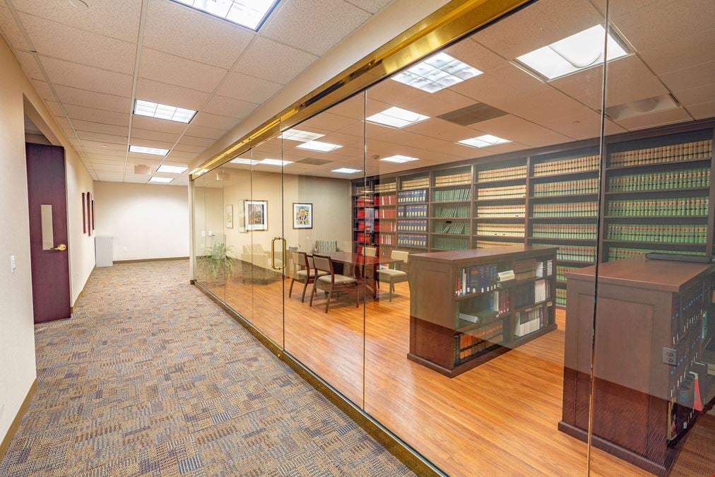 100 Southgate Office 
