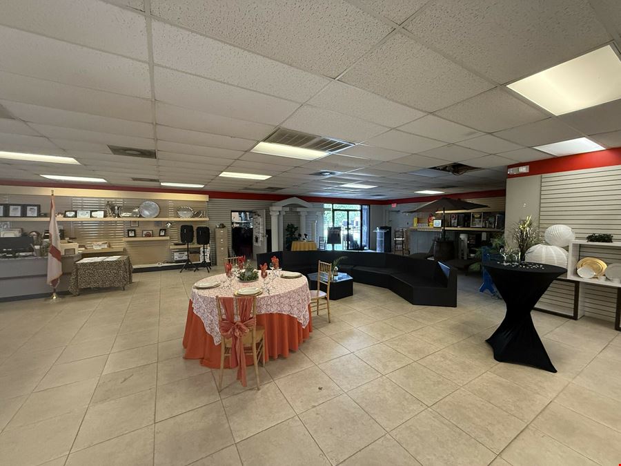 12090 Metro Parkway