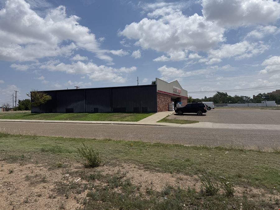Former Family Dollar 