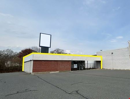 Preview of commercial space at 1600 Memorial Dr
