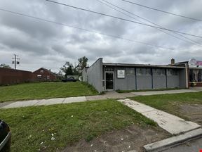 20524 & 20538 W Warren Ave
