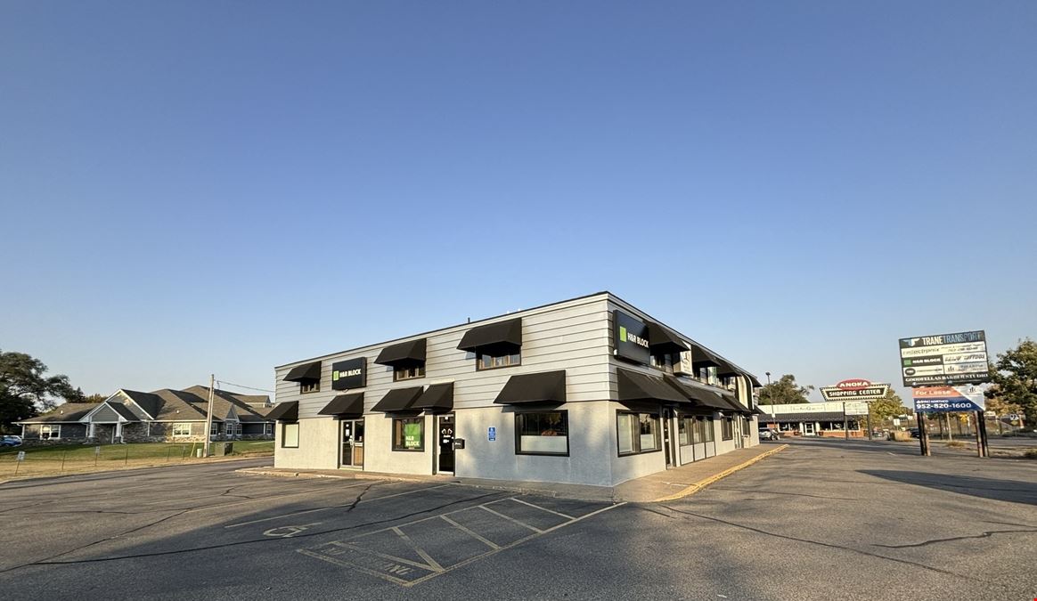 Anoka Shopping Center & Offices