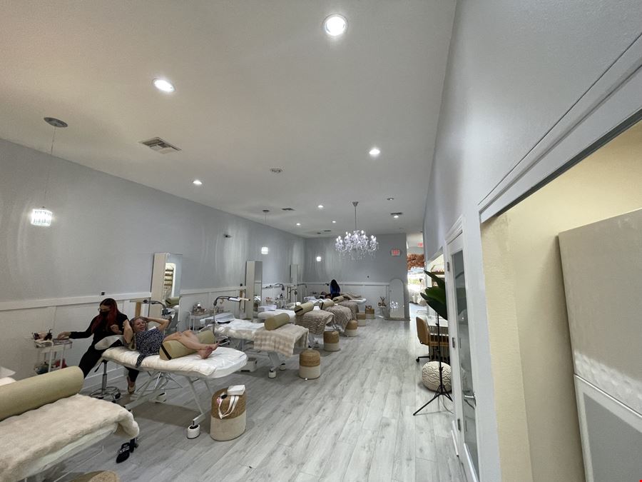 Retail (Former Salon)