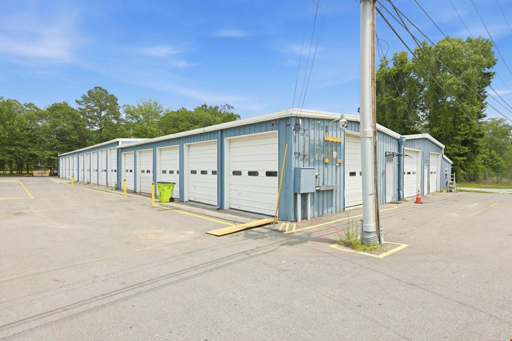 Oaks Rd Industrial Flex For Lease
