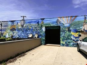 207 N Main St