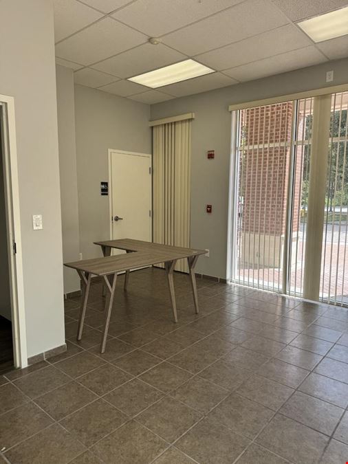 Office/Retail For Lease!!