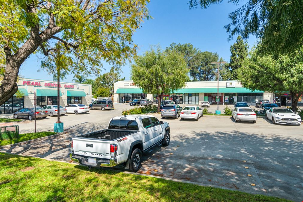 Valley Plaza