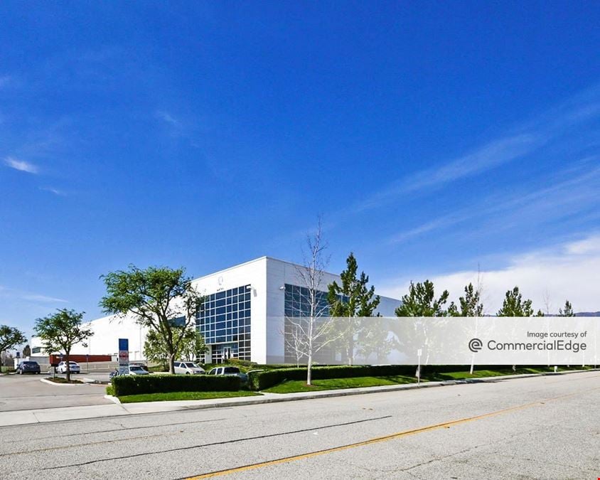 Fontana Commerce Center - Building 4