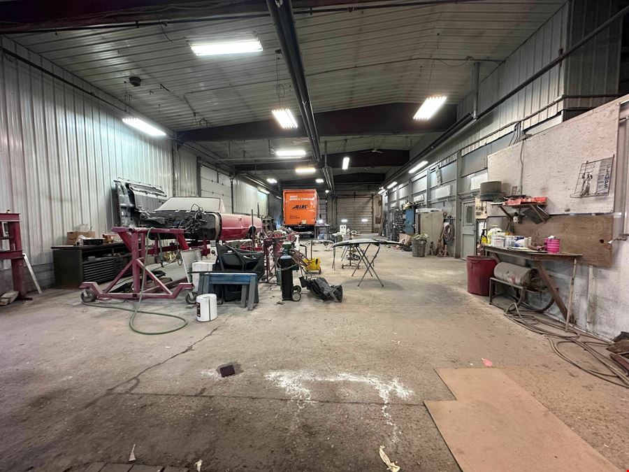 Warehouse | Service Center
