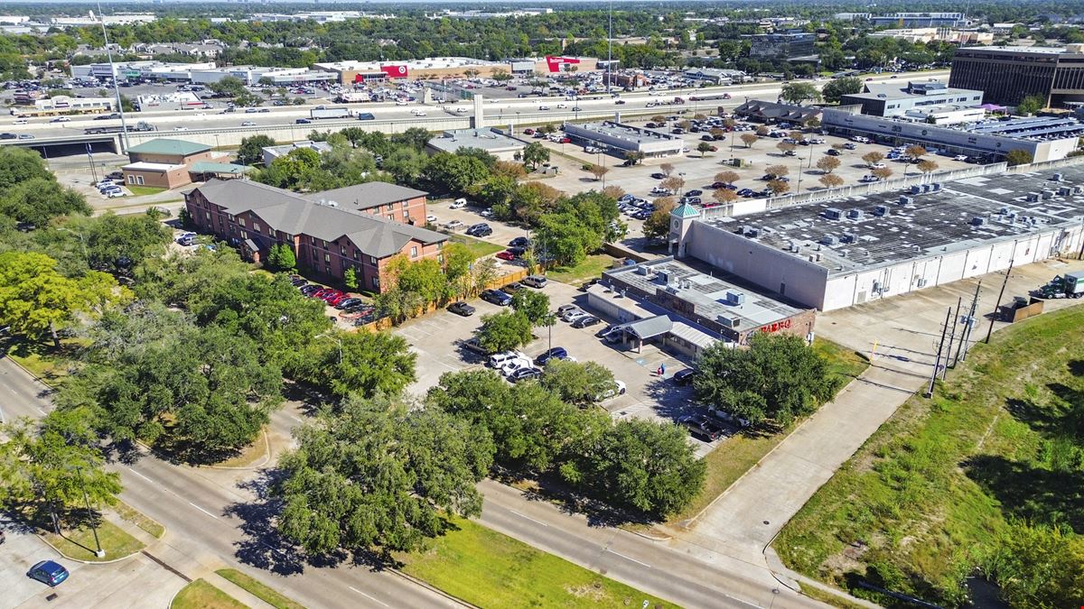 Second-Gen Restaurant | Turnkey Property with Redevelopment Opportunity