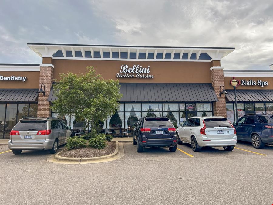 Shoppes at Holly Springs