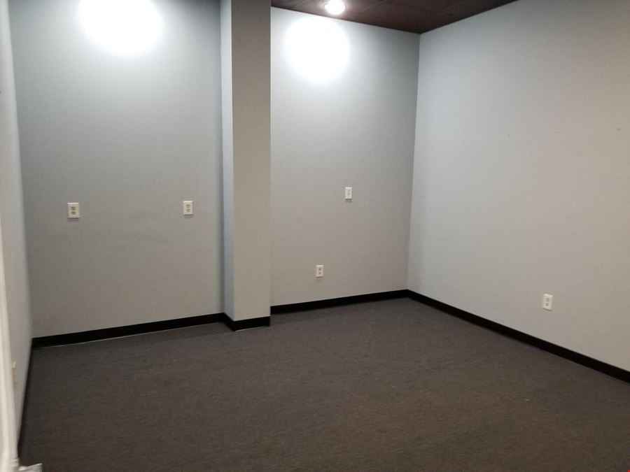 Divine Design Business Center
