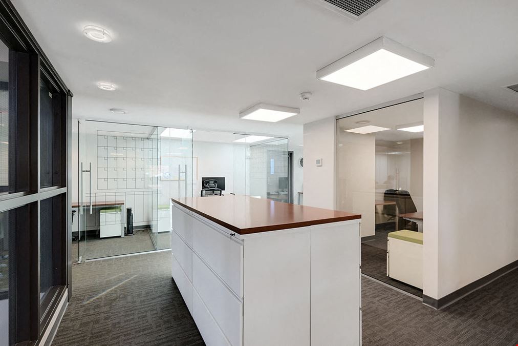 520 Ardersier Road For Lease