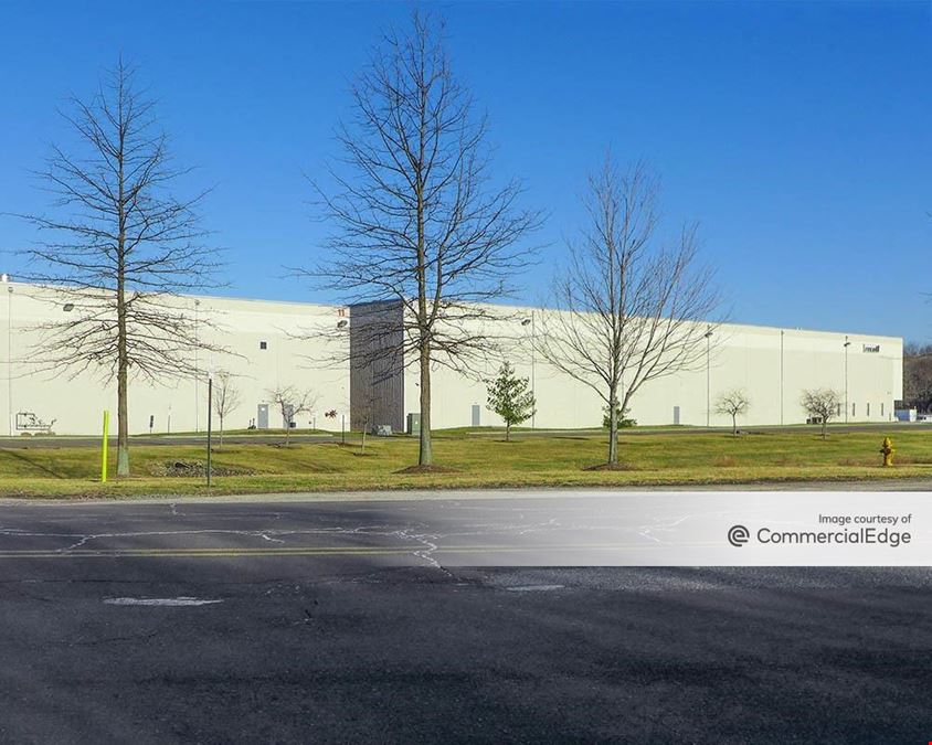 Bristol Industrial Park - 9-11 Runway Road