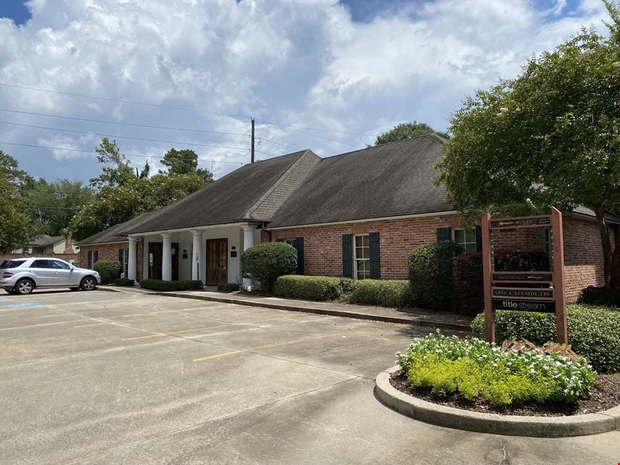 Class A Sublease Opportunity - Jefferson/Bluebonnet Corridor