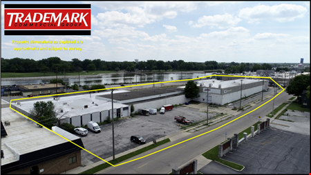 Preview of Industrial space for Sale at 800 N Hamilton St