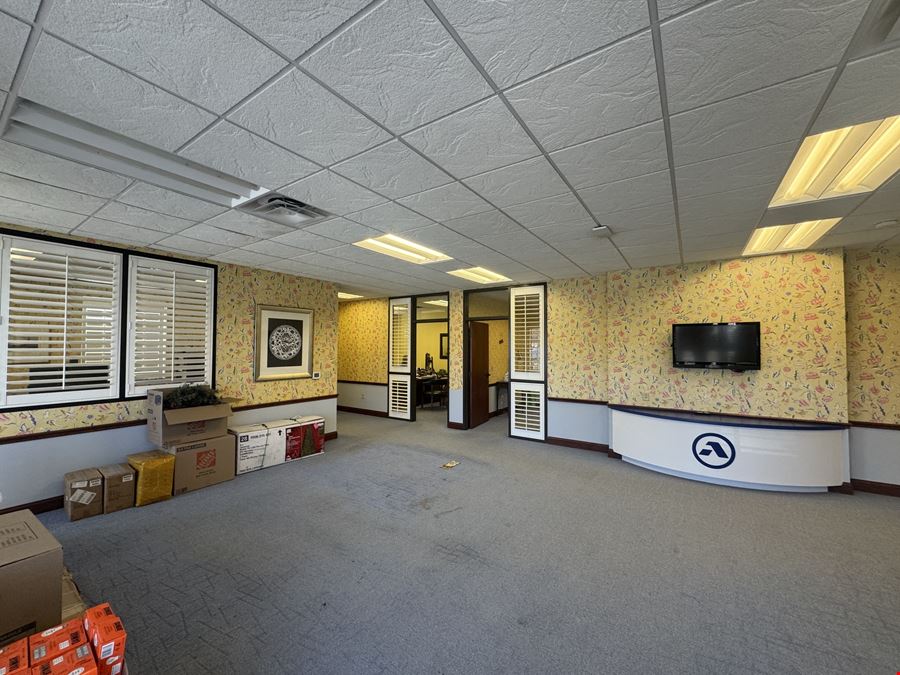 7205 I-40 West