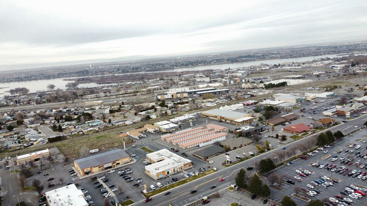 Gage Blvd Office & Professional Services Complex
