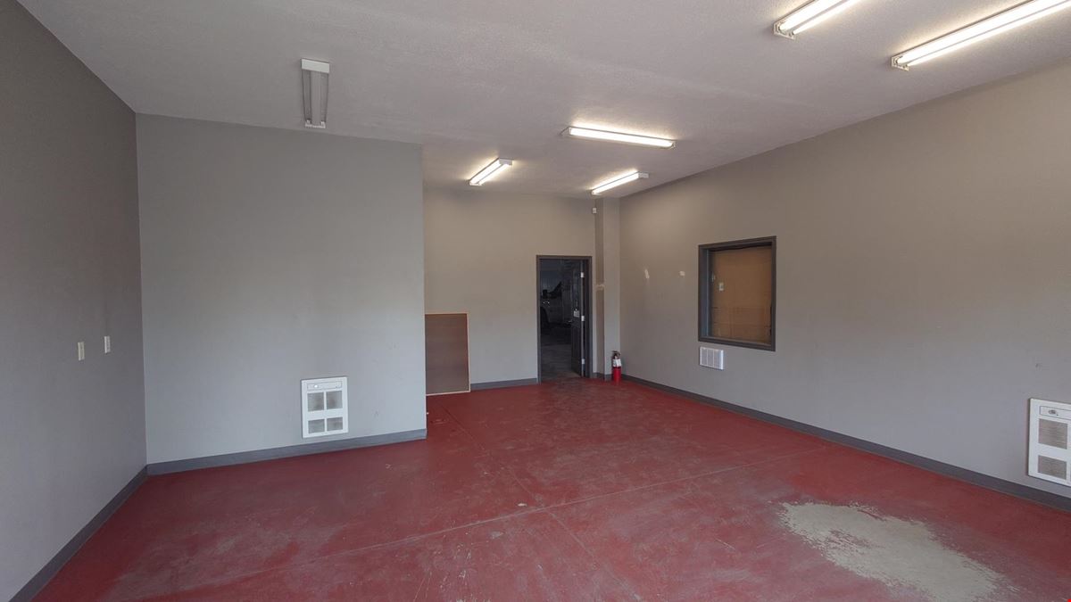 7607 Edgar Industrial Drive