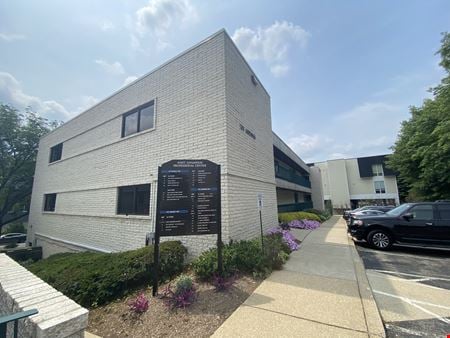Preview of Office space for Sale at 703 Giddings Ave.