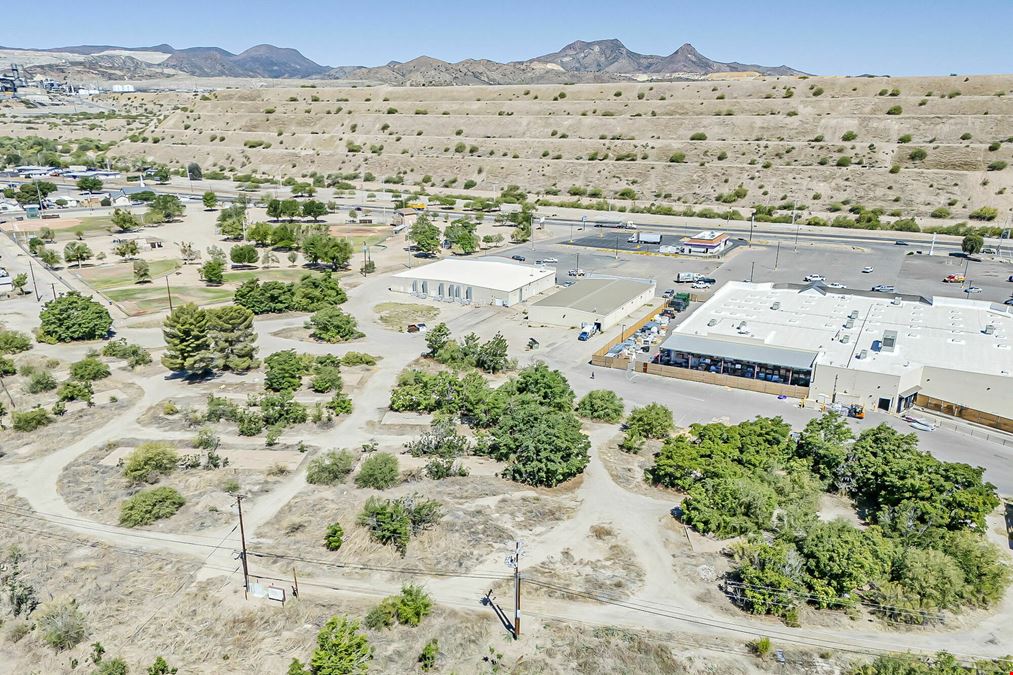 Retail Parcel by Miami AZ Walmart