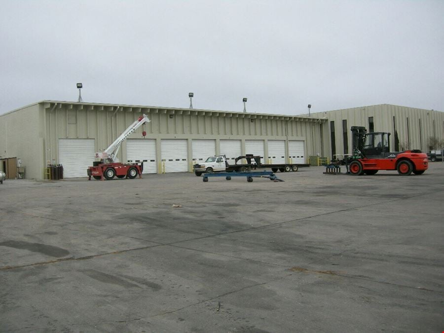 1200 E Highway 7
