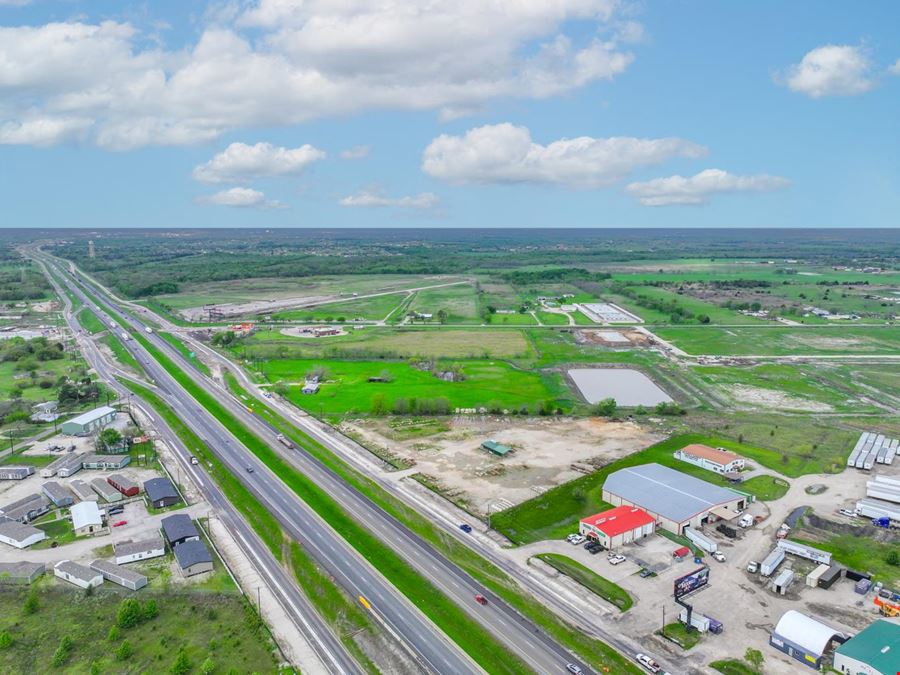 Gravel Yard for Lease in Caddo Mills