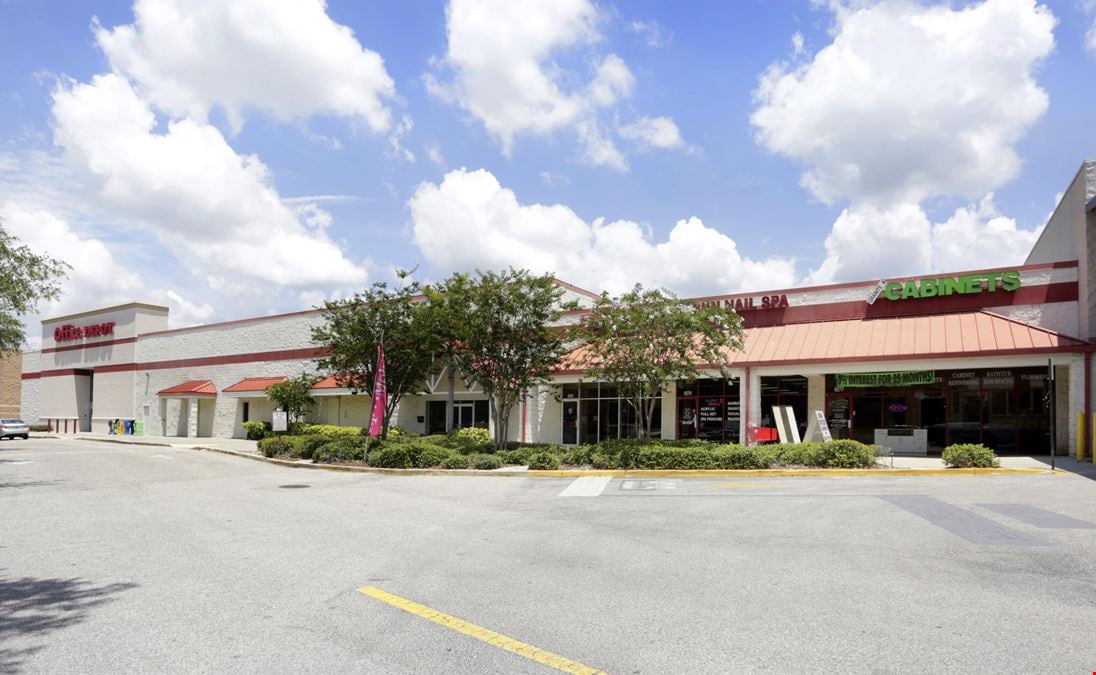 Waters Crossing Shopping Center