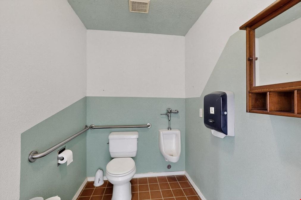 Prime Office Lease Opportunity