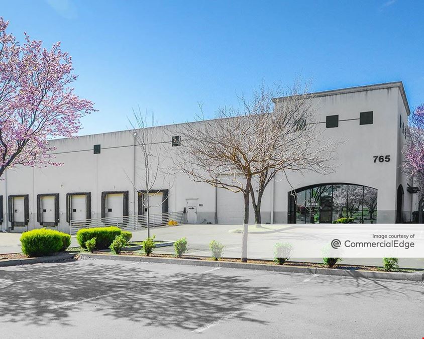 Napa Airport Corporate Centre - 755-765 Skyway Court