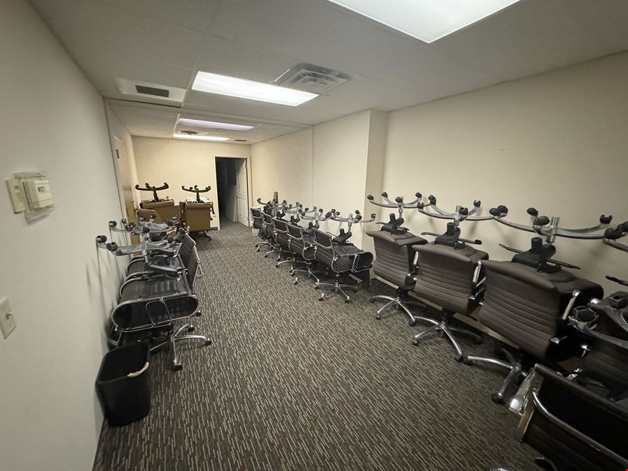 Maclaren Business Center