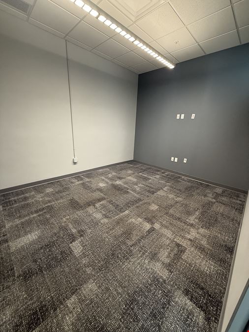 1,300 SF Office | Squirrel Hill