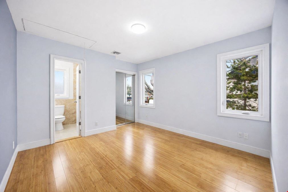 96 Coale Ave