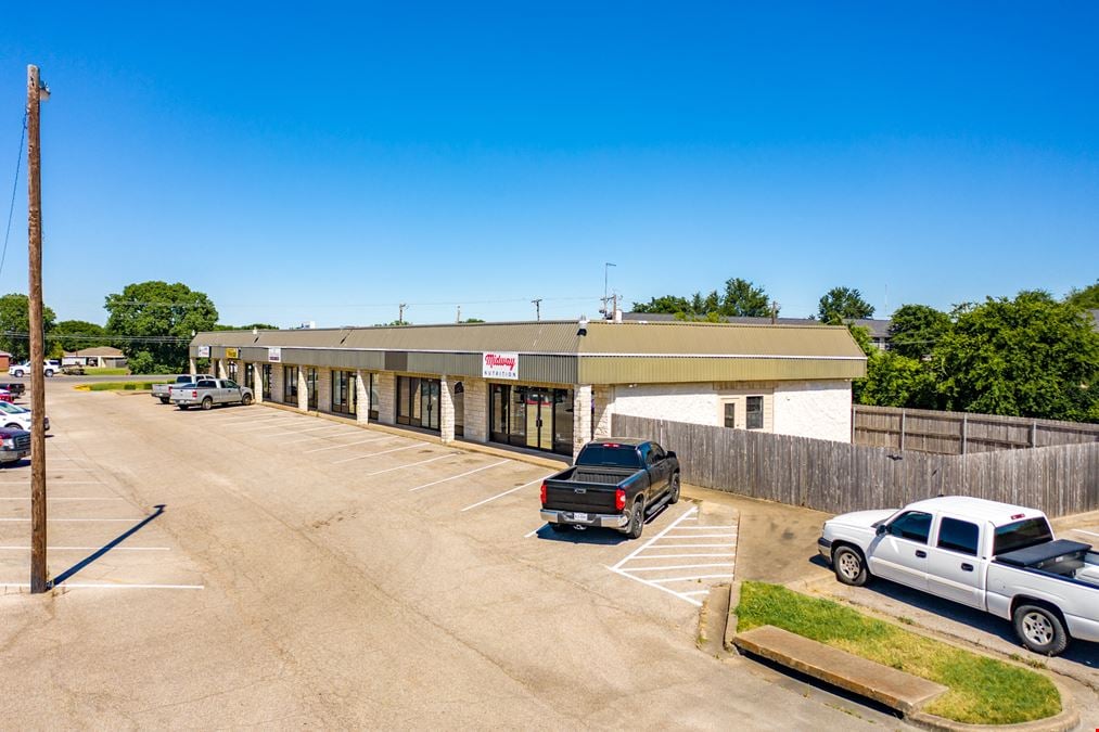 511 N Hewitt Dr
