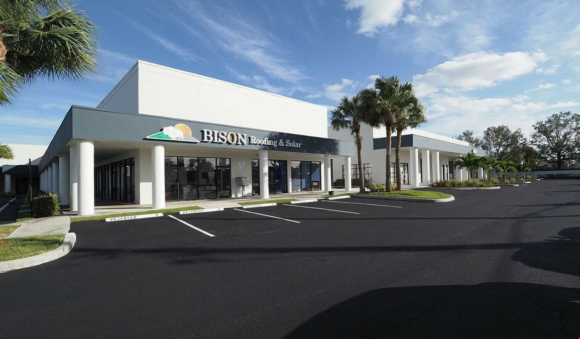 Dixie Commercial Plaza