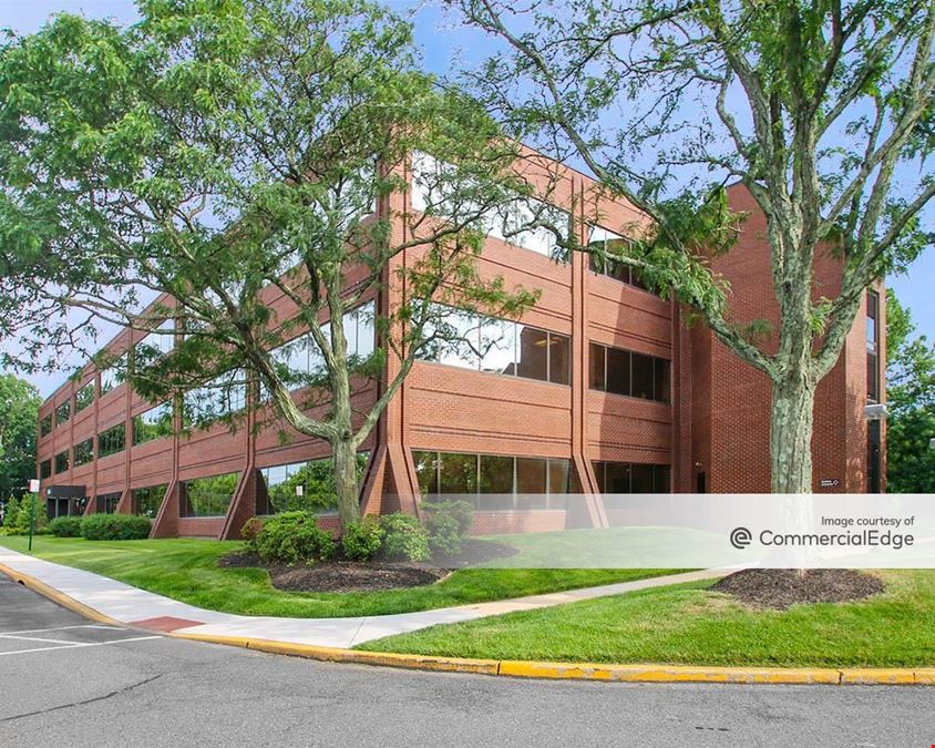 Centerpointe at East Gate