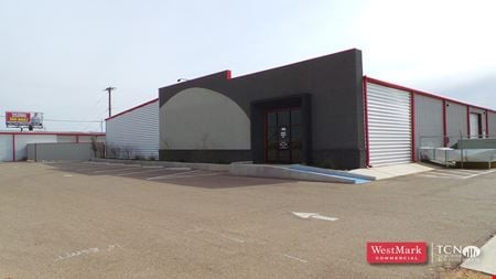 Preview of Industrial space for Rent at 708 SE Loop 289