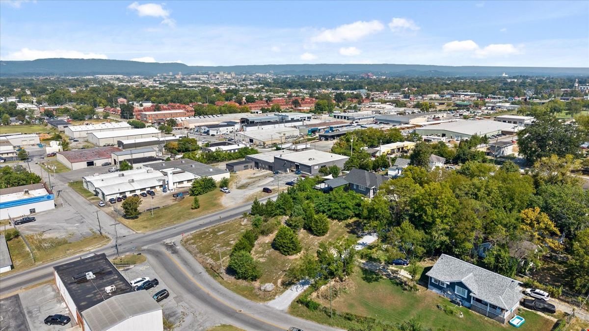 ±0.5 ACRE | 4-PARCEL DEVELOPMENT OPPORTUNITY | TRN-3 ZONING