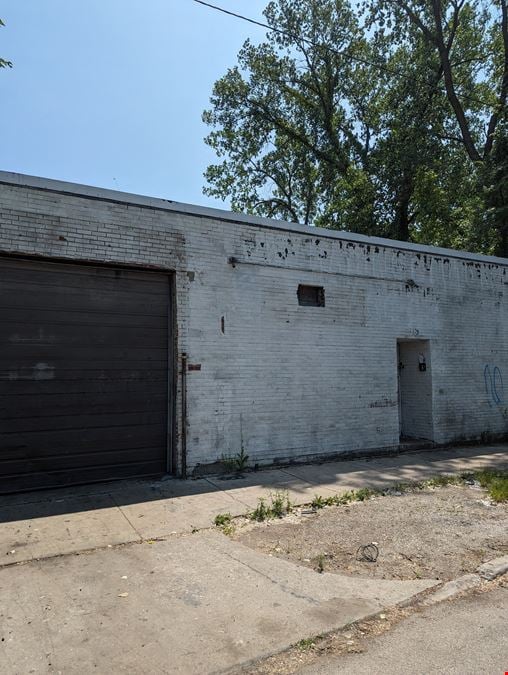 ±7,000 SF Industrial Warehouse with Incentives