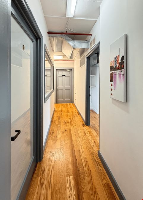 1,200 SF | 527 Court Street | Flexible Carroll Gardens Built-to-Suit 2nd Floor Office for Lease