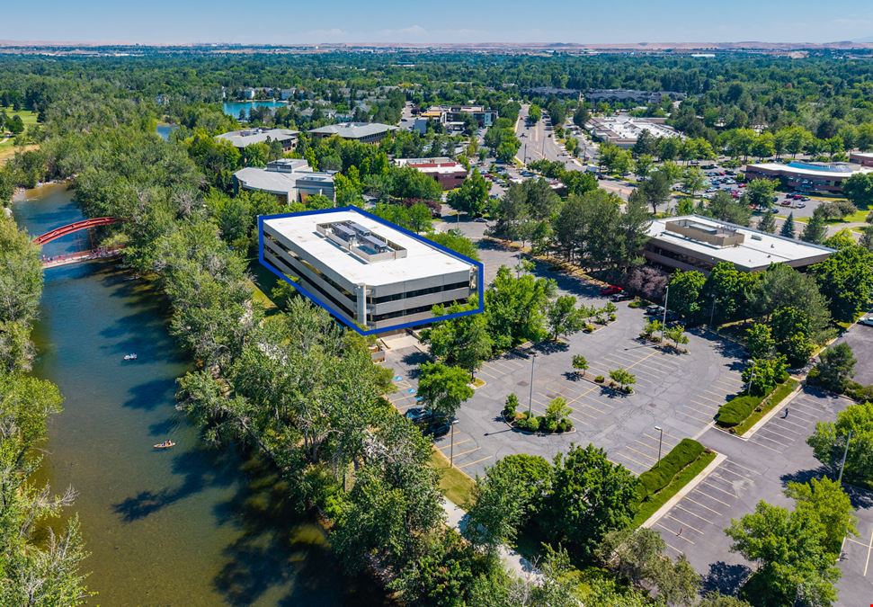 Riverview Plaza